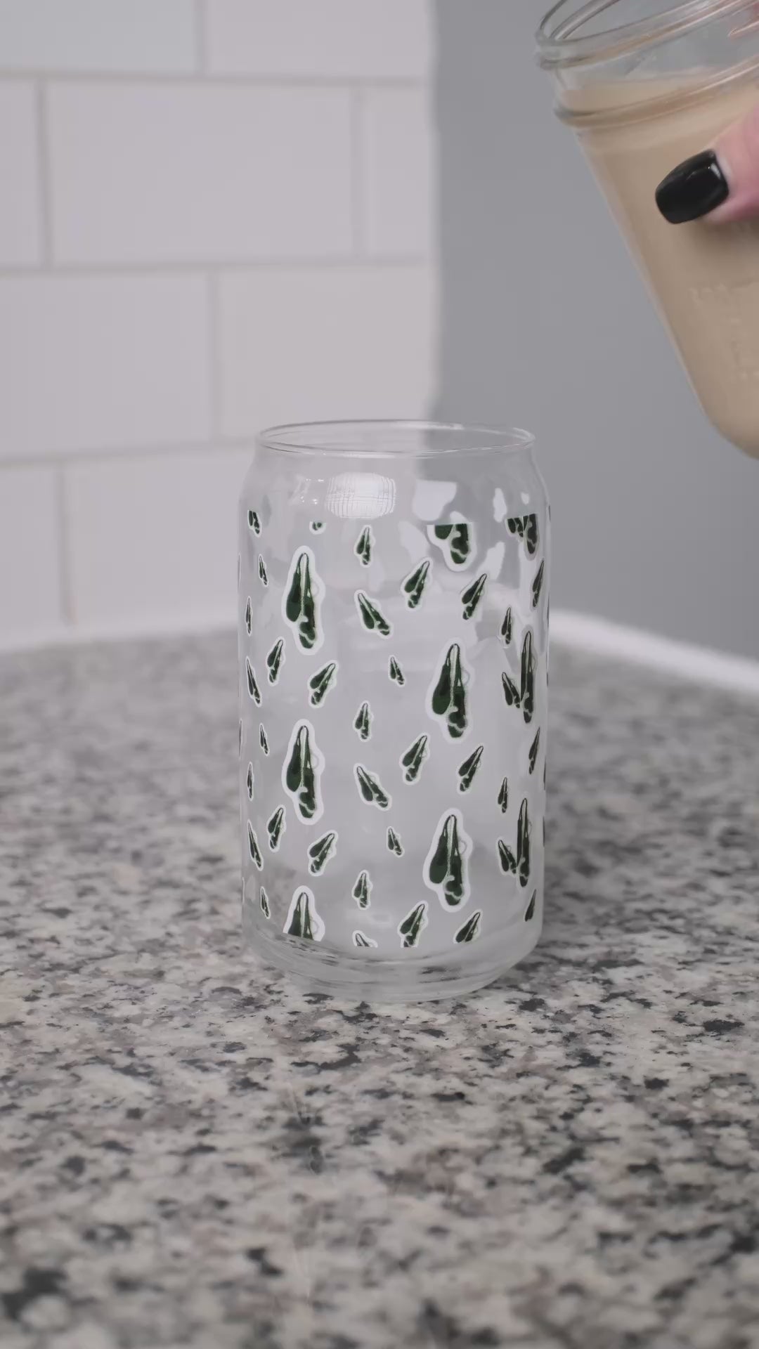 "Emerald Slippers" Sipper Glass, 16oz